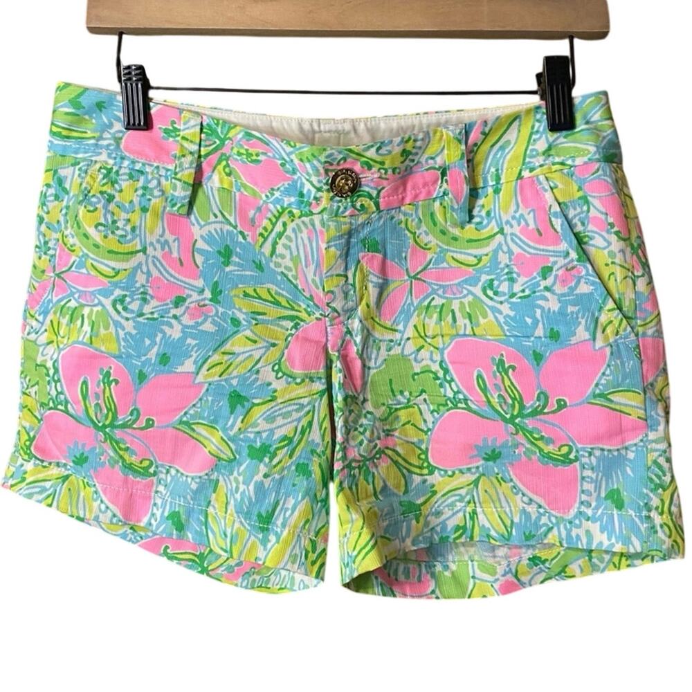 Lilly Pulitzer Pink and Green Shorts Tropical Print the Callahan short size 0